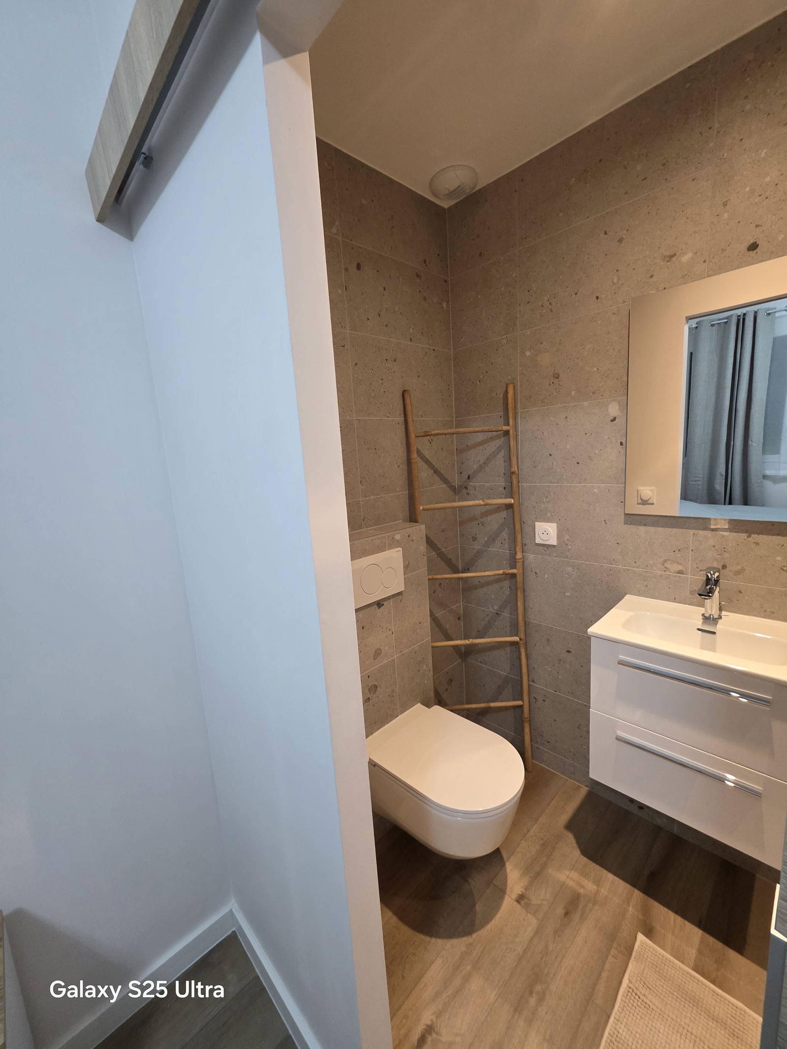 Colocatie Annemasse 653248