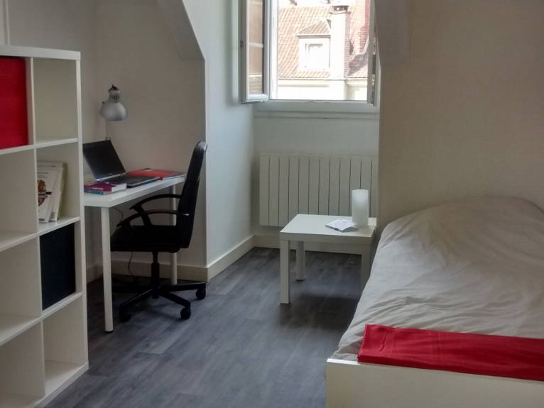 Colocación Compiègne 532208-1