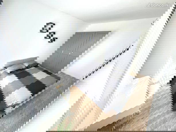 Colocación Évry-Courcouronnes 567122-1