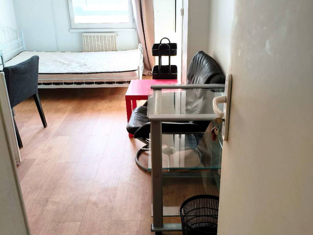 Kolokation Créteil 654113-1