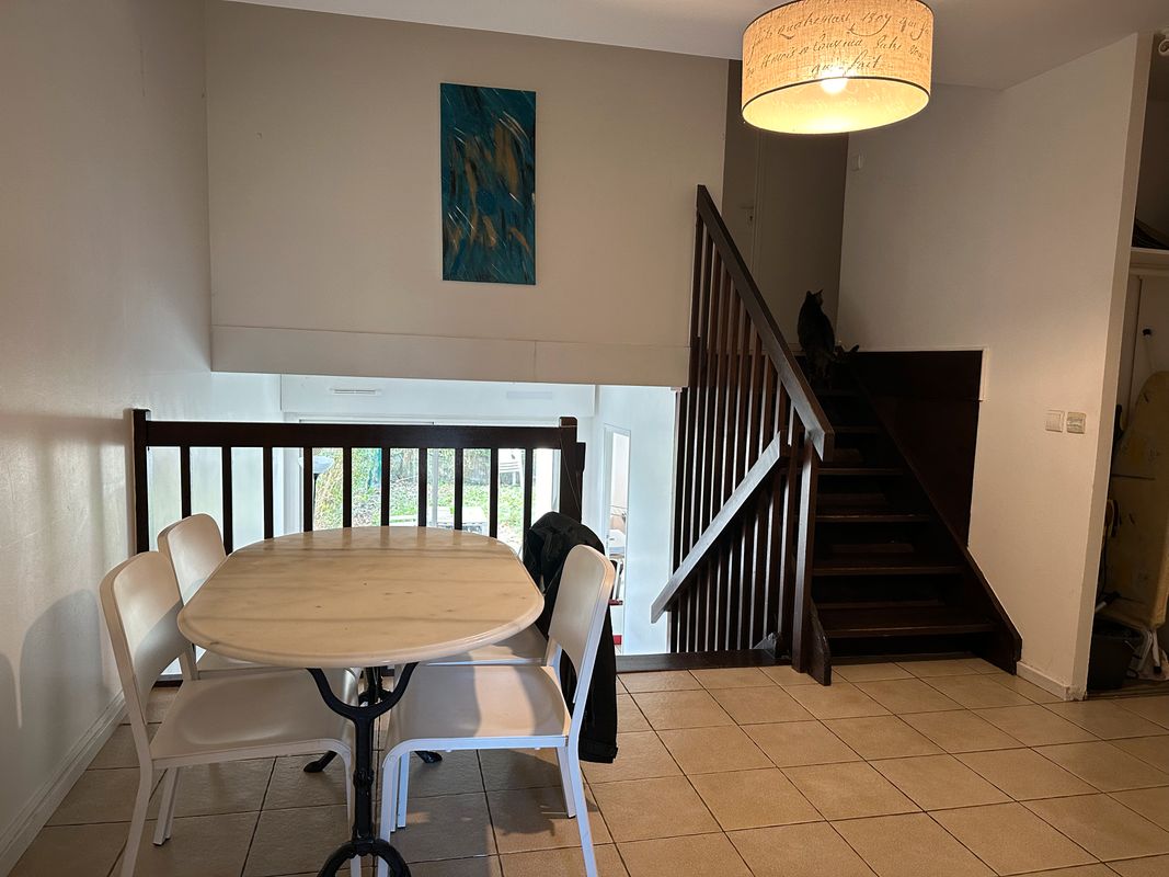 Colocatie Évry-Courcouronnes 392821