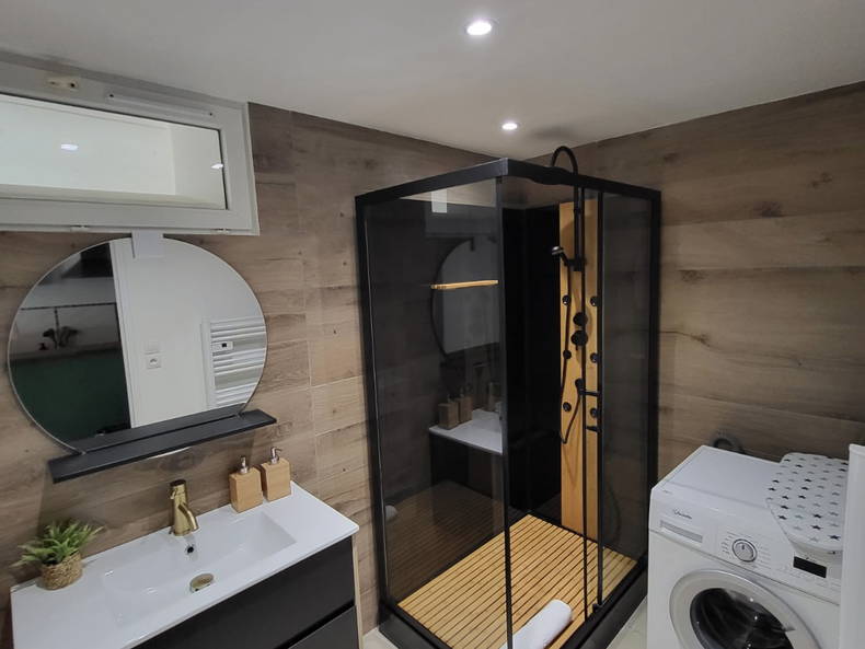 Colocation Bernay 587853-4