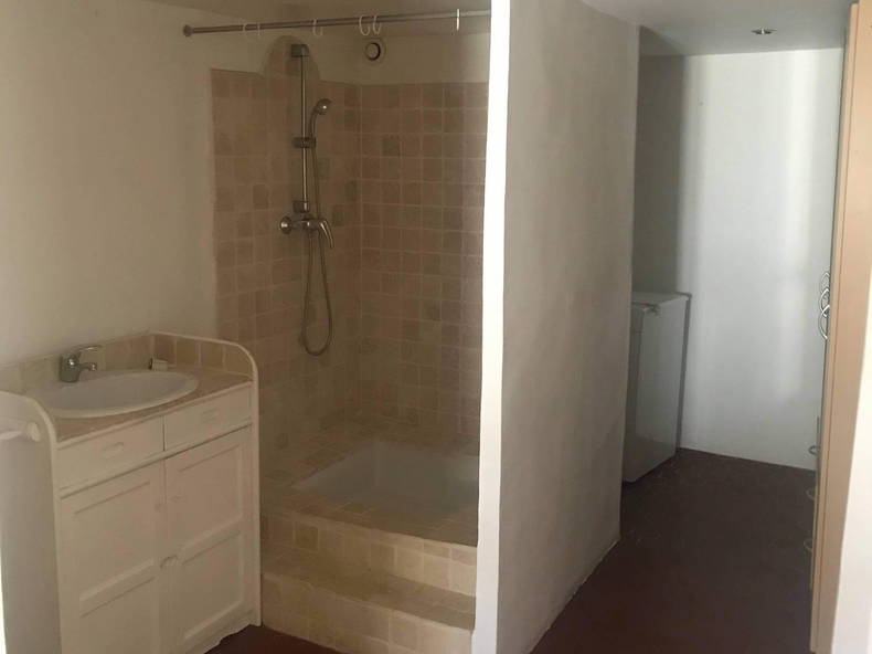 Entire Home Grasse 249924-4