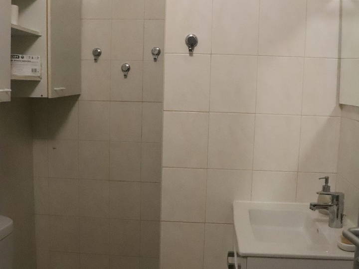 Kolokation Frontignan 408236-5