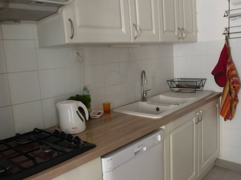 Colocation Gap 261522-1