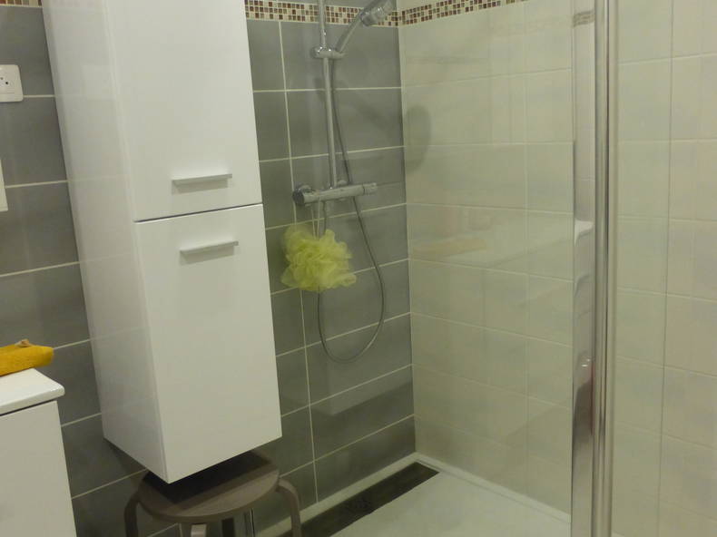 Colocation Gap 261522-3