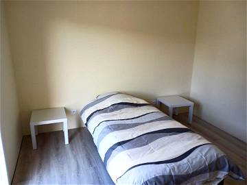 Room For Rent Mourmelon-Le-Petit 292030-1