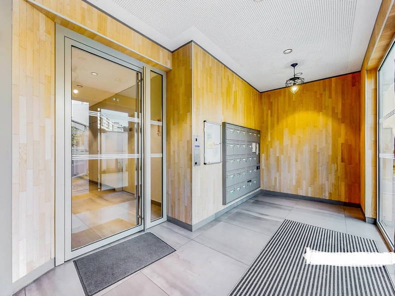 Kolokasie Ivry-sur-Seine 503067-1