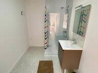 Colocation à louer à Les Herbiers - photo 10 : salle de bain-10