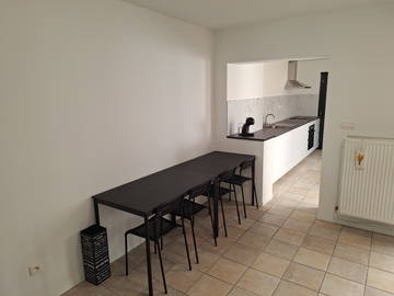 Wohngemeinschaft Charleroi 535814-1