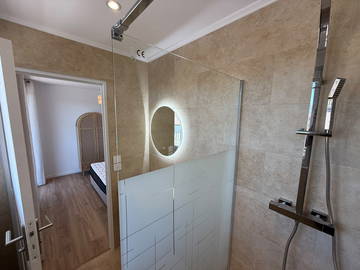 Chambre chez l'habitant à louer à Ville-La-Grand - photo 29-29