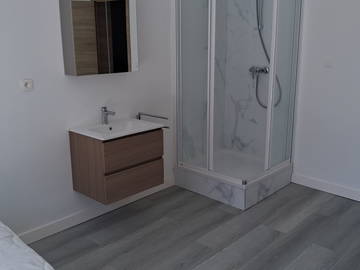 Colocation à louer à Charleroi - photo 5 : salle de bain-5