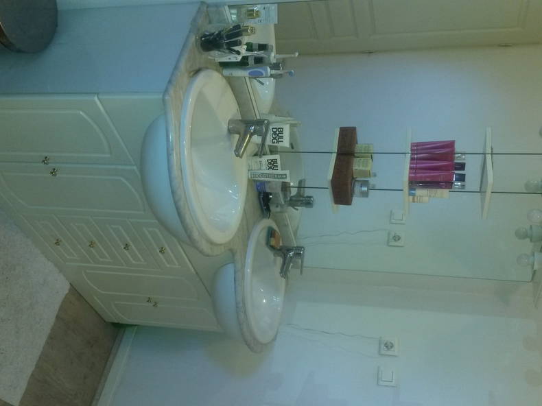 Colocation Graveson 114394-5