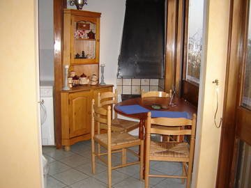 Chambre À Louer Fontenay-Le-Fleury 21421