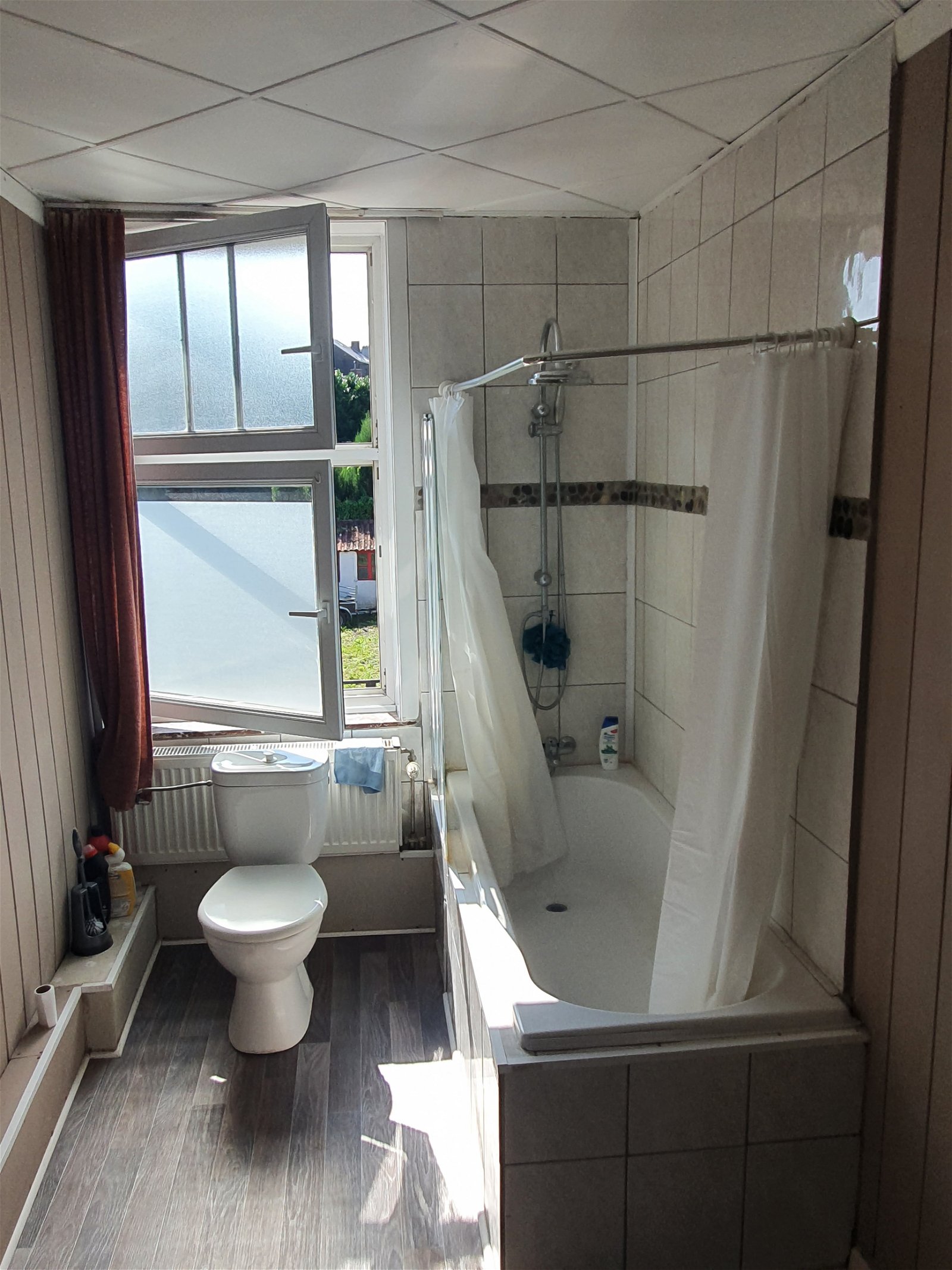 Unabhängiges Studio Charleroi 252232