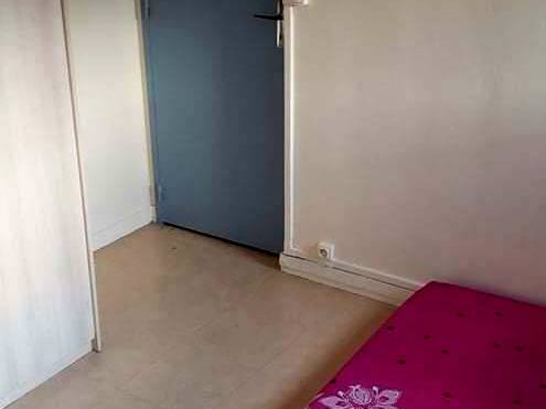 Homestay Montreuil 250144-1