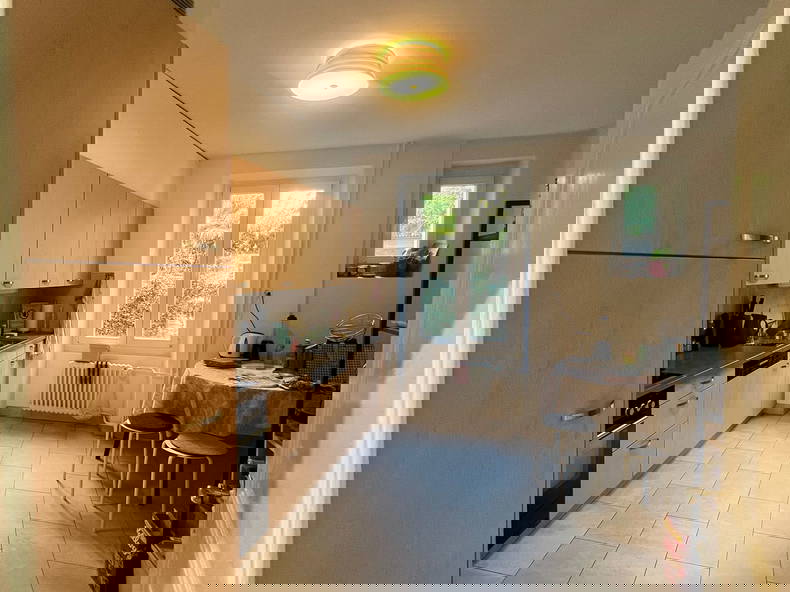 Kolokation Neuchâtel 662399-4