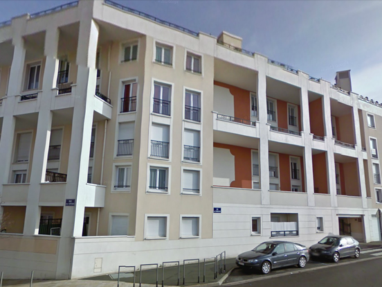 Kolokacja Saint-Ouen-l'Aumône 38096-1