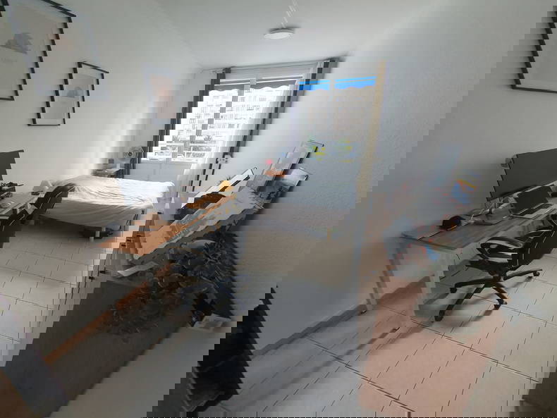 Colocation Tours 464049-4