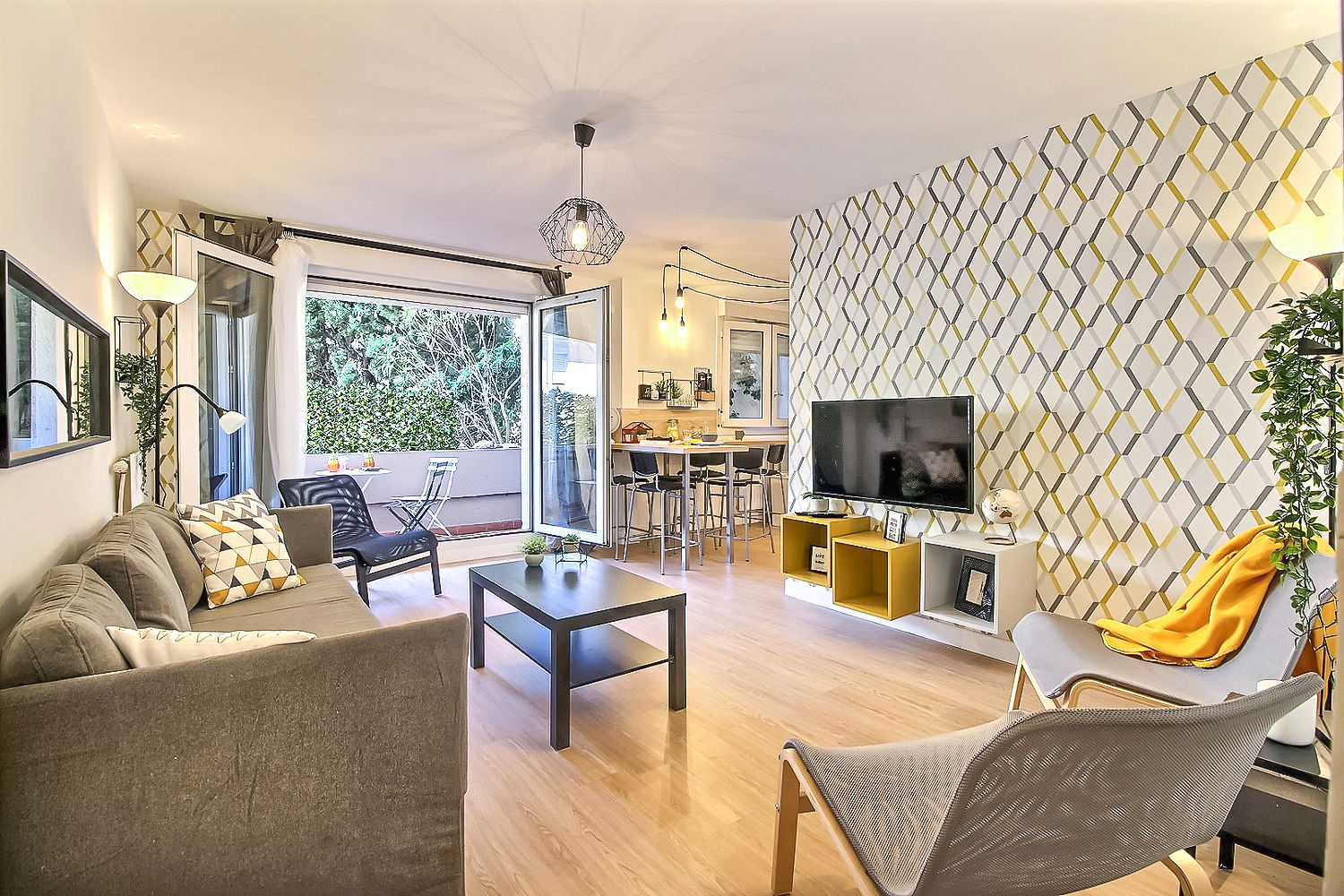 Kolokation Nîmes 227129