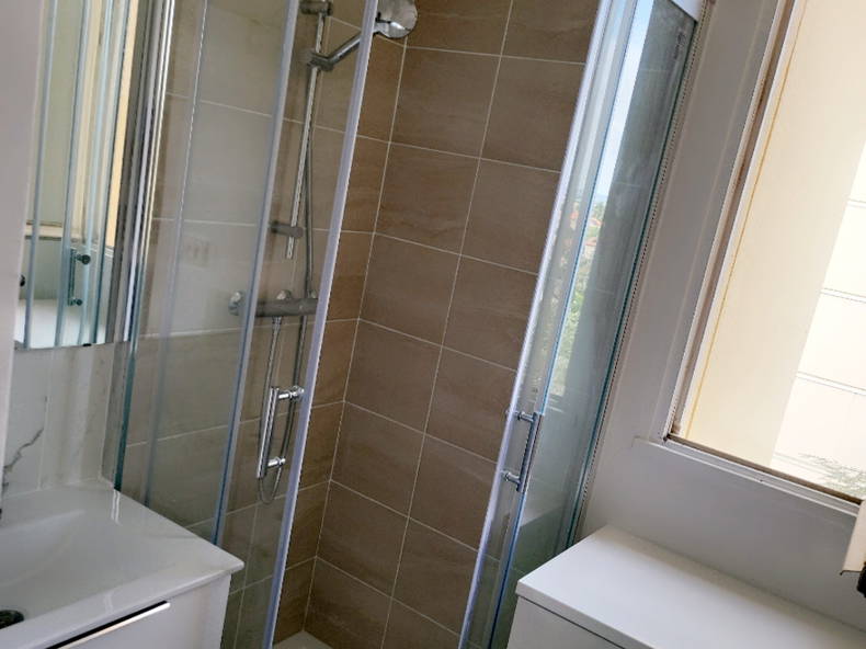 Kolokation Bron 258326-2