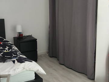 Colocation à louer à Montigny-Le-Bretonneux - photo 7 : chambre-7