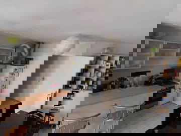 Wohngemeinschaft Lyon 664009-3