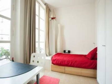 Room For Rent Paris 38320