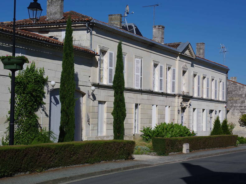 Colocation Courcoury 110256-4