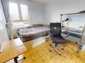 Alojamiento compartido, con limpieza, cama grande, internet de fibra.