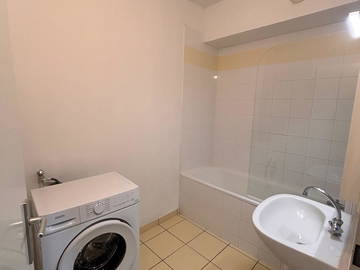 Colocation à louer à Orléans - photo 6 : salle de bain-6