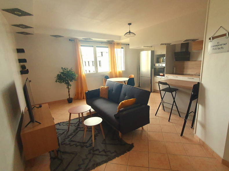 Kolokacja Sens 489937-2