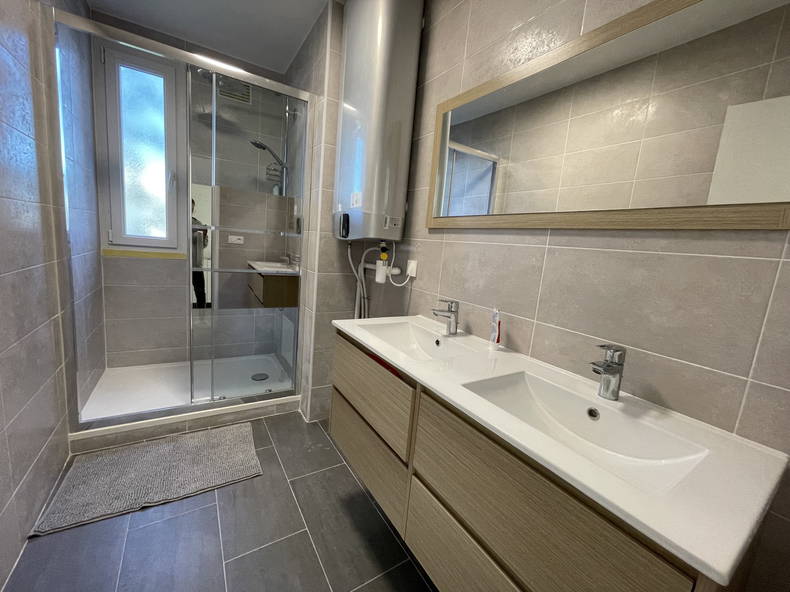 Colocación Créteil 254330-3