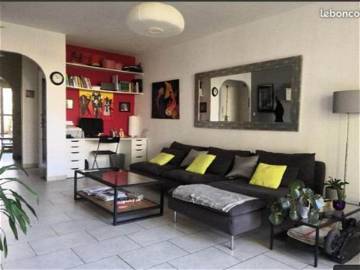 Roomlala | Colocation Dans  Grand Appartement