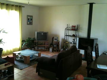 Room For Rent Pouillon 22628