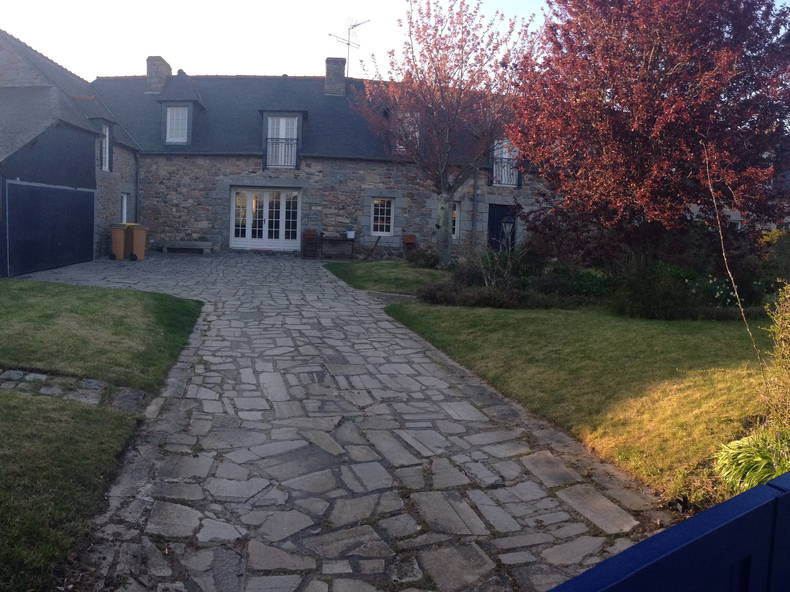 Colocación Langueux 99558-1