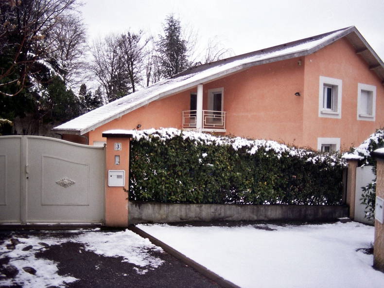 Kolokation La Tronche 133042-3