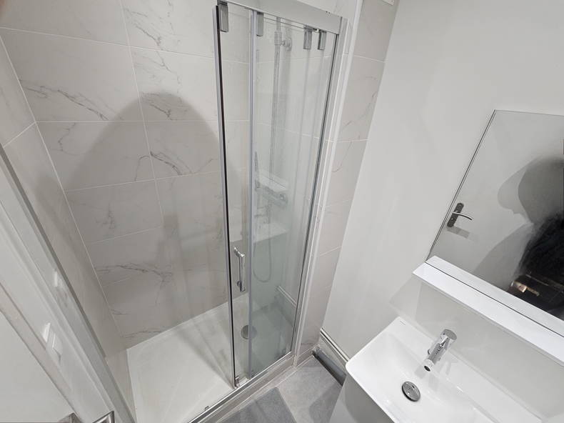 Kolokation Trappes 571543-4