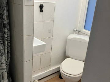 Colocation à louer à Liège - photo 14 : salle de bain-14