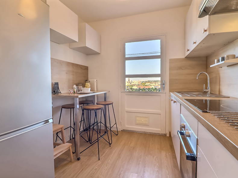 Colocação Nîmes 255295-3