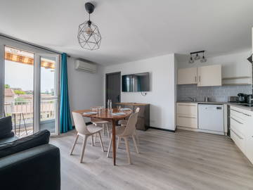 Shared housing for rent in Avignon - photo 1: Dining room-1