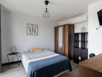 Shared housing for rent in Avignon - photo 5: Bedroom-5