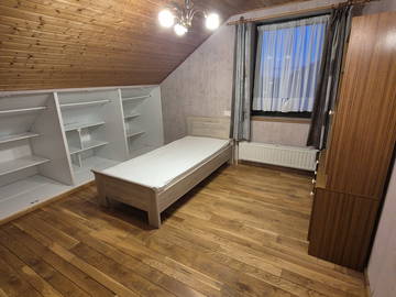 Colocation à louer à Libramont-Chevigny - photo 10 : chambre-10