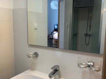 Colocation à louer à Croix - photo 4 : salle de bain-4