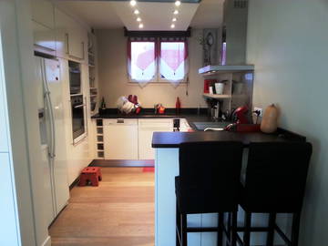 Room For Rent Ferney-Voltaire 121827