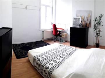 Roomlala | Colocation Gilly 4 Chambres