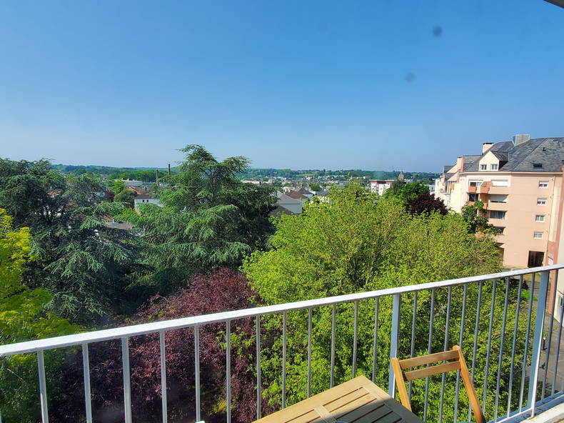 Colocation Laval 649846-5