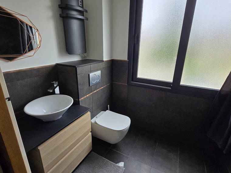 Kolokation Gagny 653820