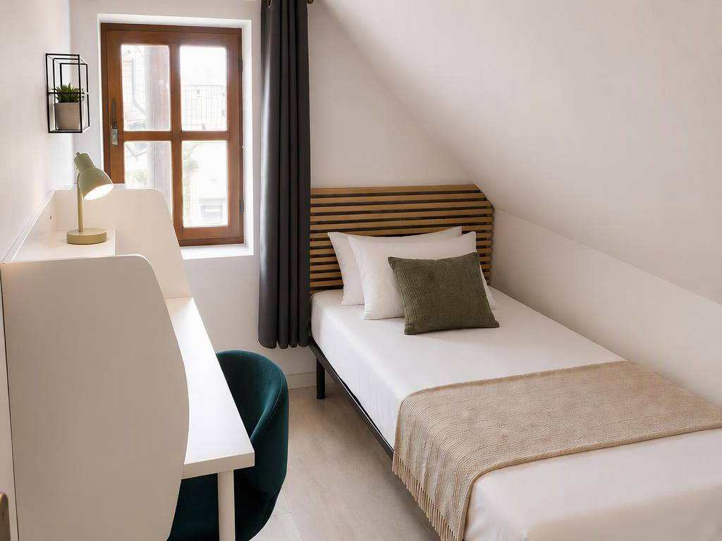 Wohngemeinschaft Troyes 676933-1