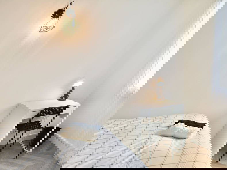 Kolokation Aubervilliers 510293-2